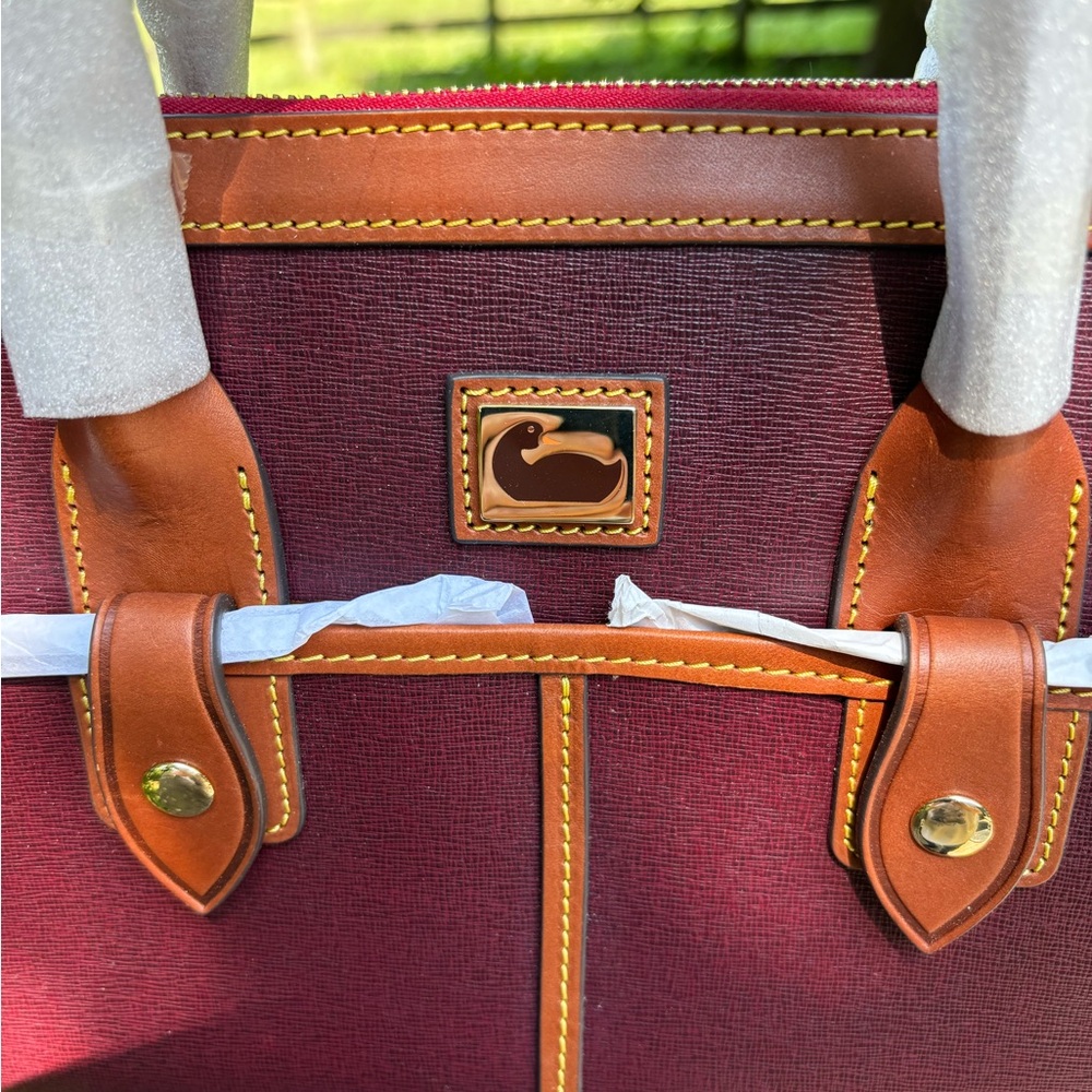 Dooney & Bourke Small Bordeaux Burgundy/Brown Leather Satchel NWT - Picture 3 of 7